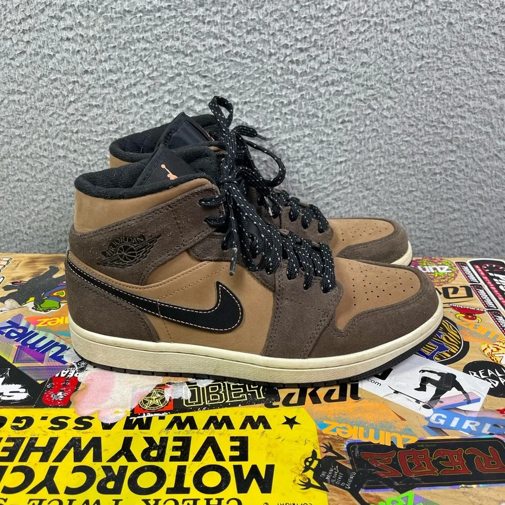 Jordan 1‎ Mid SE Dark Chocolate 2021 DC7294-200